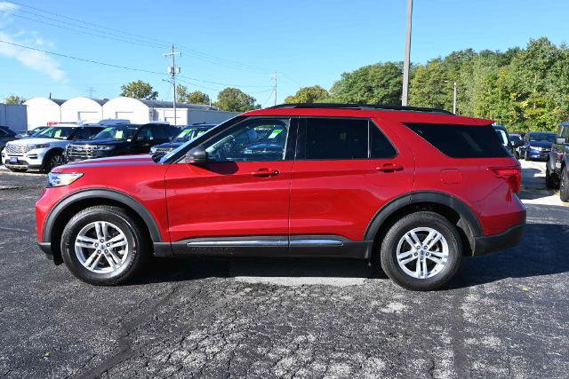 Certified 2020 Ford Explorer XLT w/ Equipment Group 202A AWD/4WD image 4