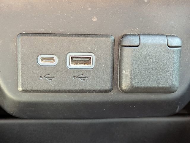 Used 2022 Chevrolet Silverado 1500 LTZ image 21