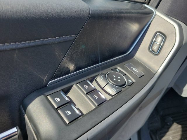 Certified 2023 Ford F250 XLT w/ Black Appearance Package AWD/4WD image 22