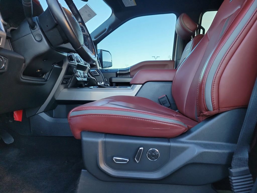 Certified 2019 Ford F150 Platinum w/ Equipment Group 701A Luxury image 17