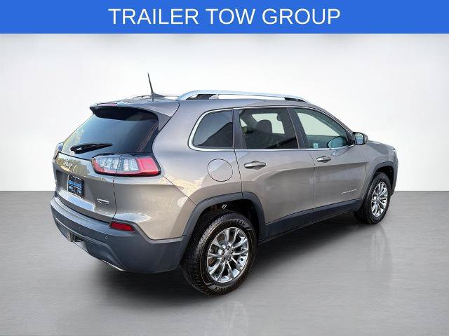 Used 2019 Jeep Cherokee Latitude Plus w/ Comfort/Convenience Group AWD/4WD image 3