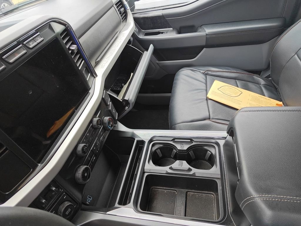 Certified 2023 Ford F350 XLT w/ Black Appearance Package AWD/4WD image 16