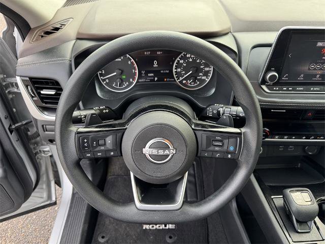 Used 2023 Nissan Rogue SV image 19