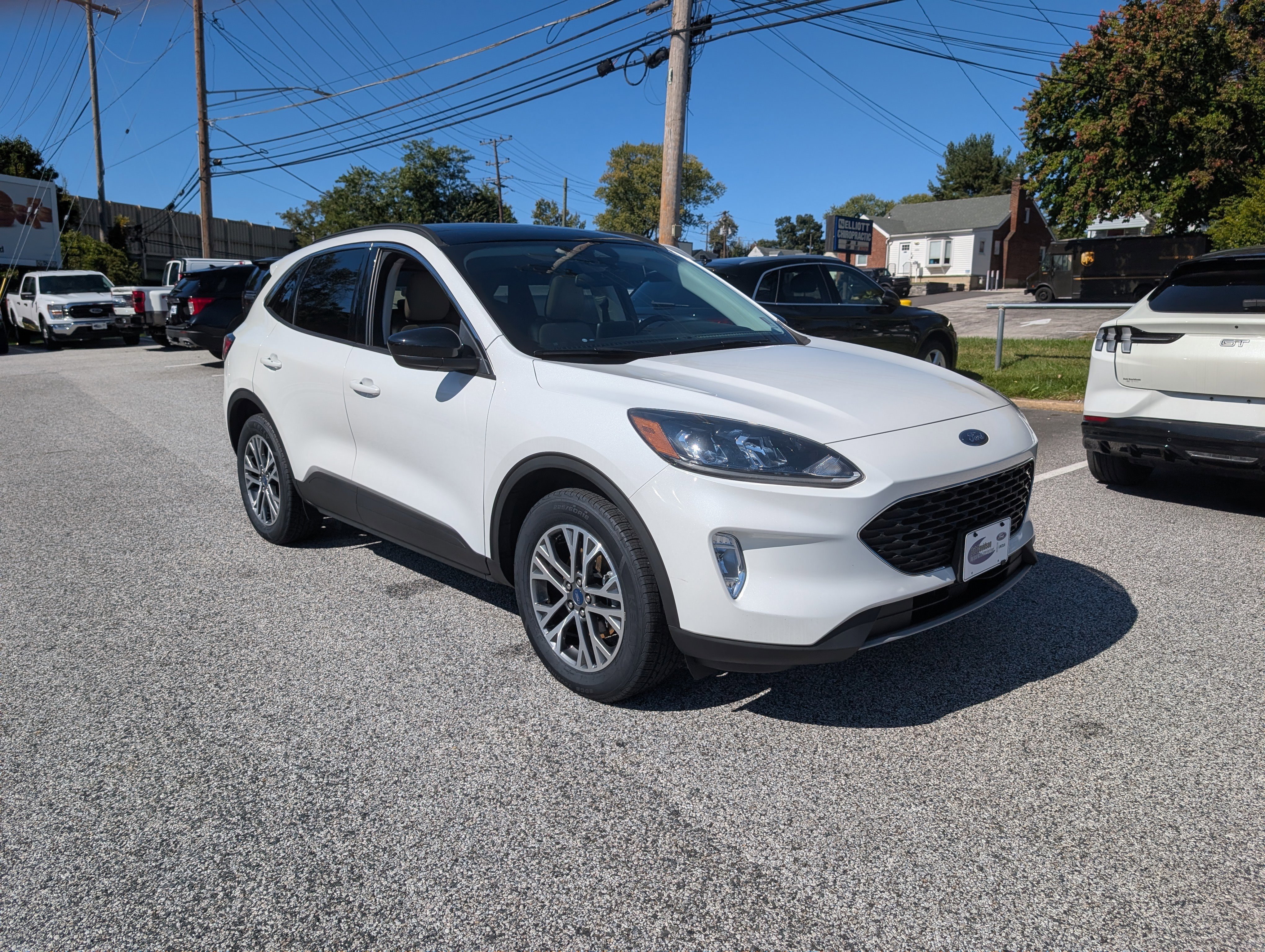 Certified 2022 Ford Escape SEL w/ Technology Package image 9