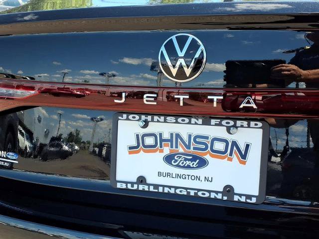 Used 2025 Volkswagen Jetta Sport FWD image 17