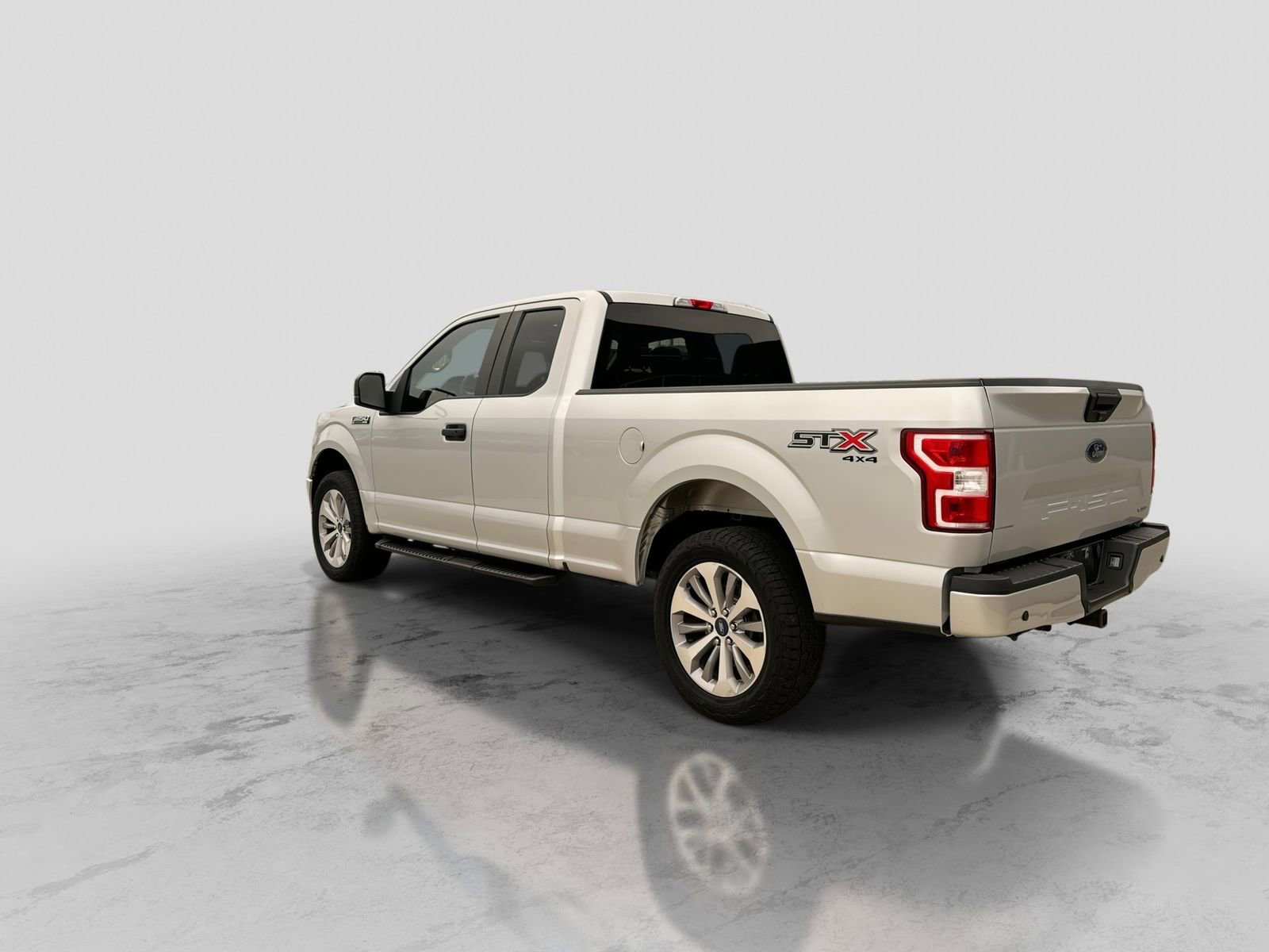 Certified 2018 Ford F150 XL w/ Equipment Group 101A Mid AWD/4WD image 5