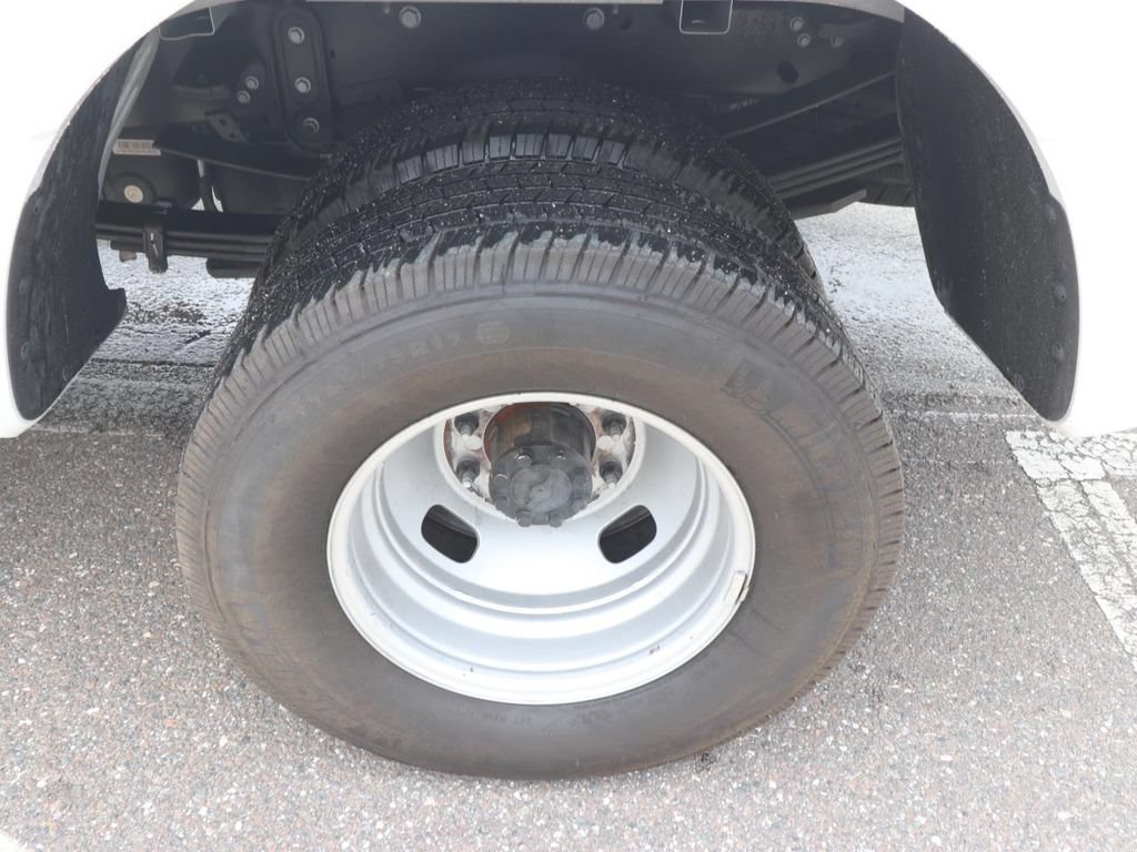Certified 2025 Ford F350 XLT AWD/4WD image 14