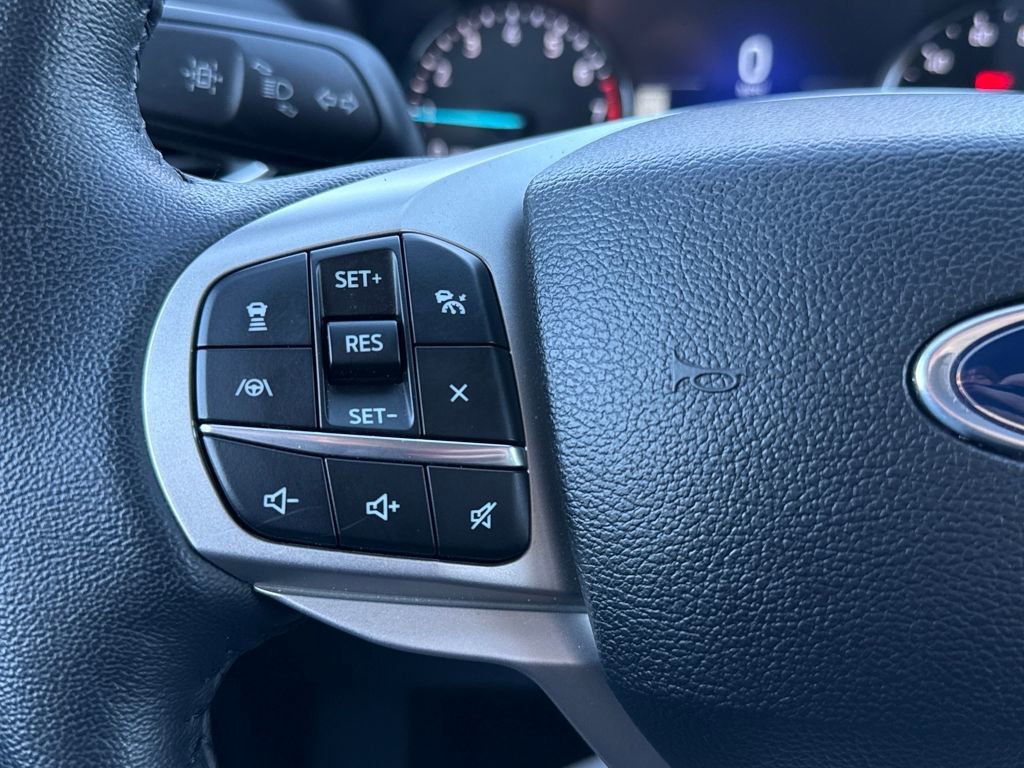 Certified 2023 Ford Explorer XLT w/ Equipment Group 202A image 19