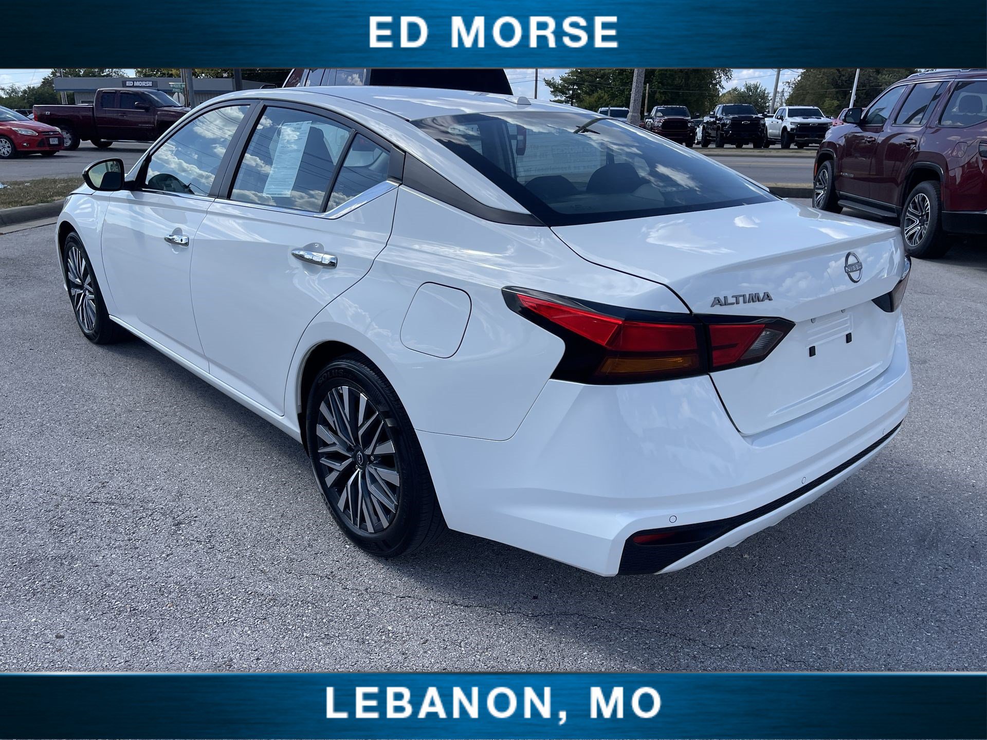 Used 2025 Nissan Altima 2.5 SV FWD image 6