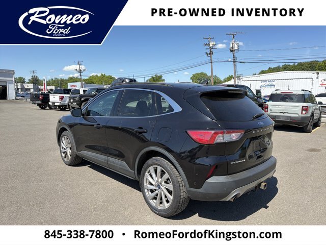 Certified 2021 Ford Escape Titanium w/ Titanium Elite Package AWD/4WD image 7