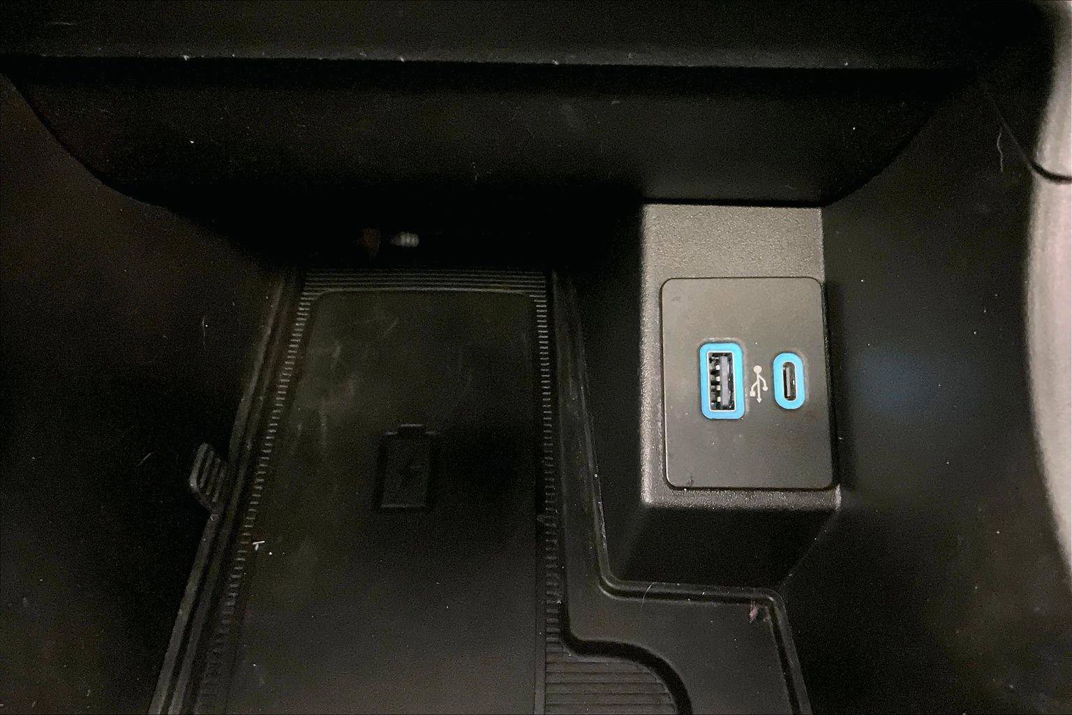 Certified 2022 Ford Edge SEL w/ Convenience Package image 31