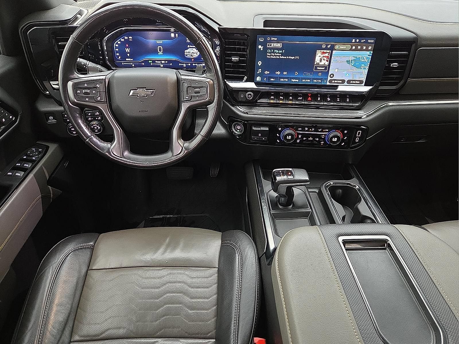 Used 2022 Chevrolet Silverado 1500 ZR2 w/ Technology Package AWD/4WD image 11