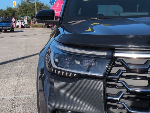 Certified 2026 Ford Explorer Platinum RWD image 10