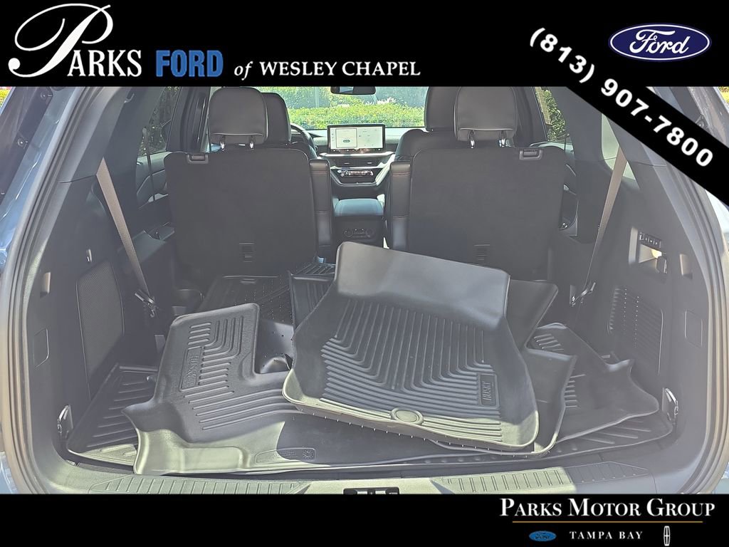 Certified 2025 Ford Explorer ST w/ Sun And Sound Package AWD/4WD image 8