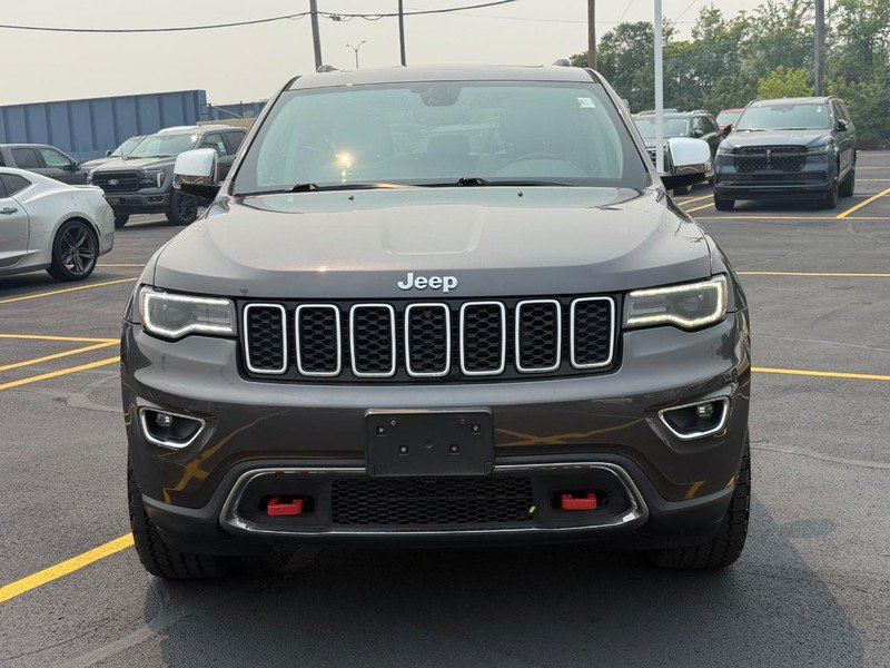 Used 2017 Jeep Grand Cherokee Limited w/ Luxury Group II AWD/4WD image 11