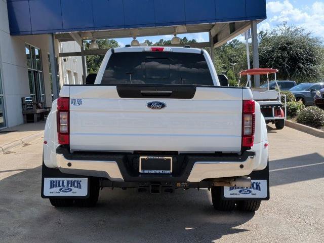 Certified 2022 Ford F350 Lariat w/ Lariat Ultimate Package AWD/4WD image 4