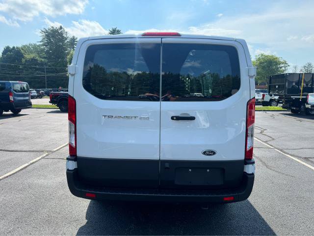 Certified 2025 Ford Transit 250 Low Roof w/ Exterior Upgrade Package RWD image 4