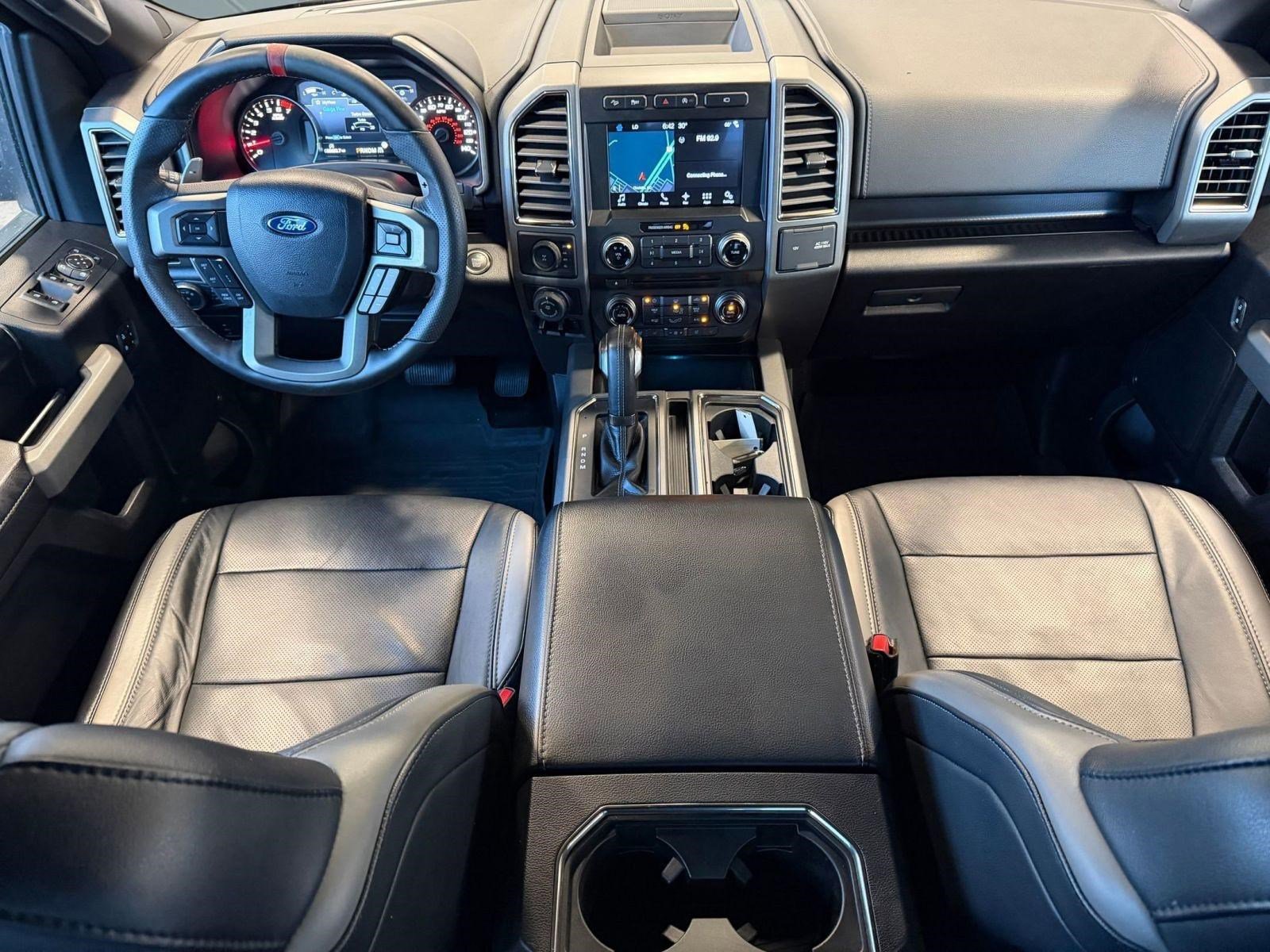 Certified 2017 Ford F150 Raptor w/ Equipment Group 802A Luxury image 4