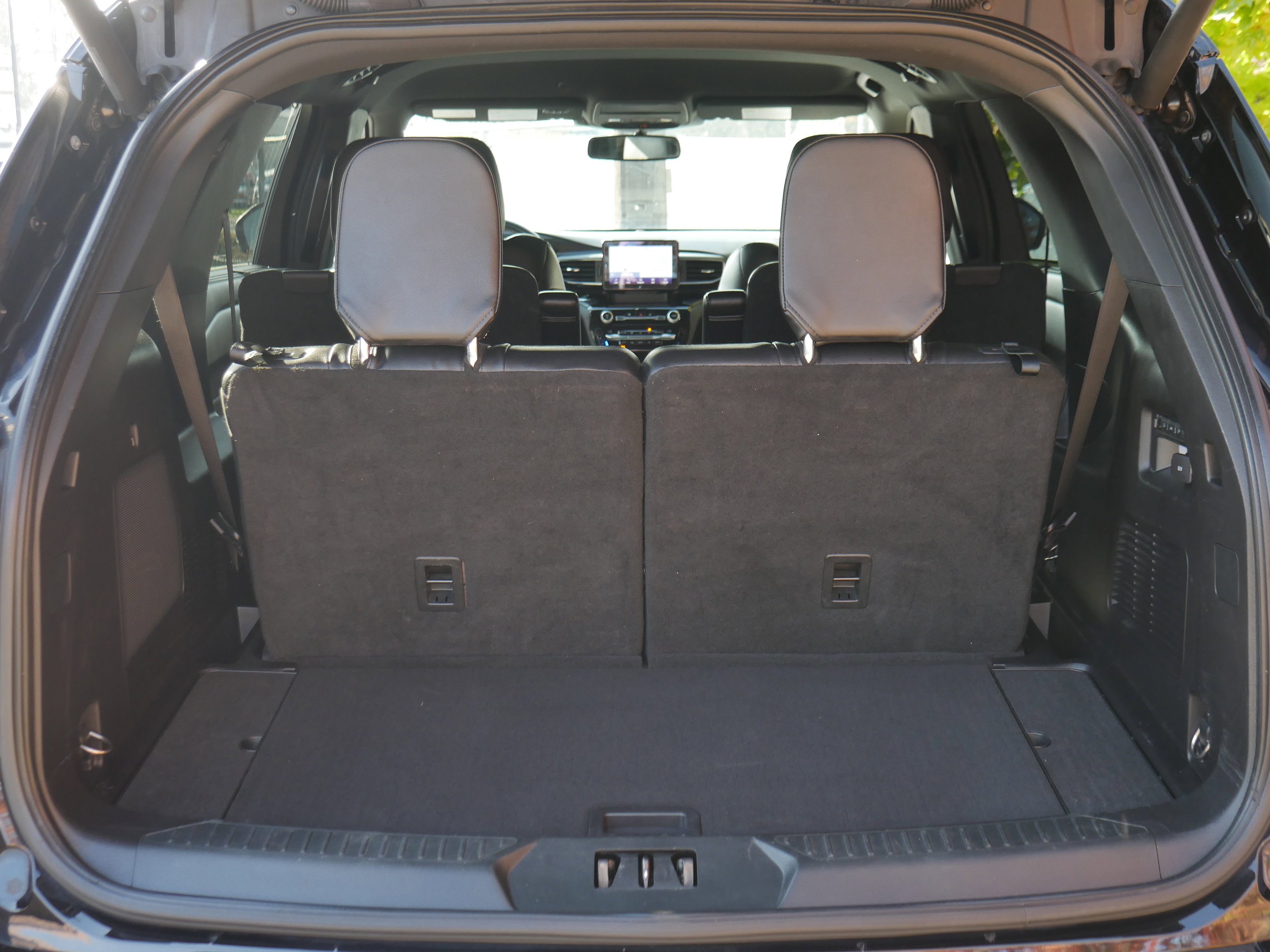 Certified 2021 Ford Explorer ST image 23