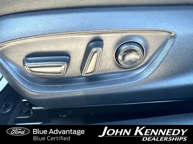 Used 2018 Toyota Camry SE w/ Convenience Package FWD image 8