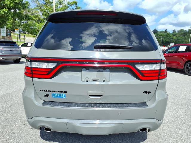 Used 2022 Dodge Durango R/T w/ Blacktop Package AWD/4WD image 3