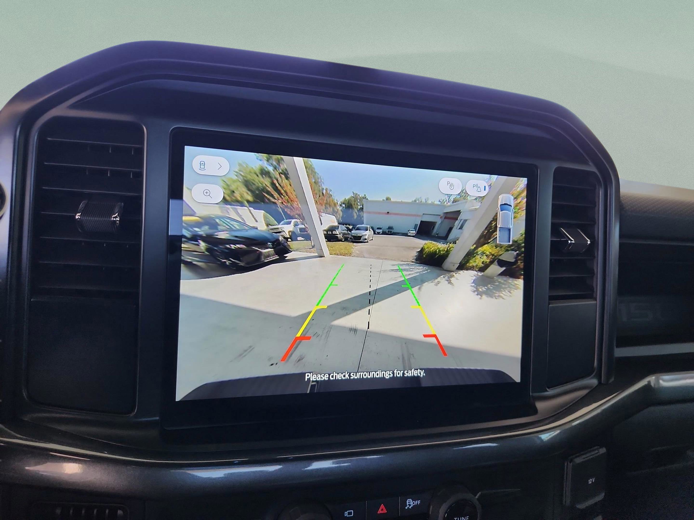 Certified 2025 Ford F150 STX w/ Equipment Group 200A image 27