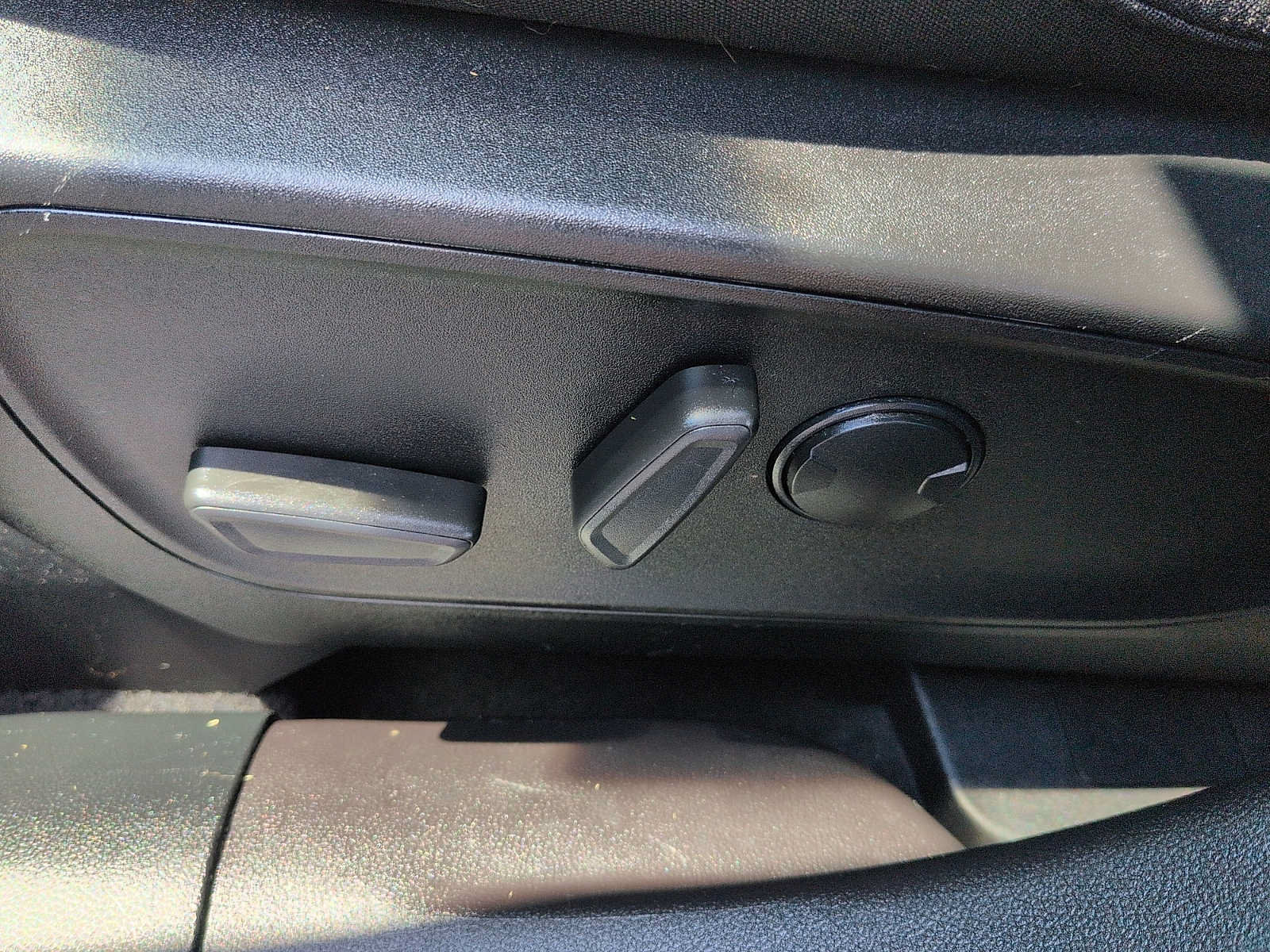 Certified 2023 Ford Escape Active AWD/4WD image 14