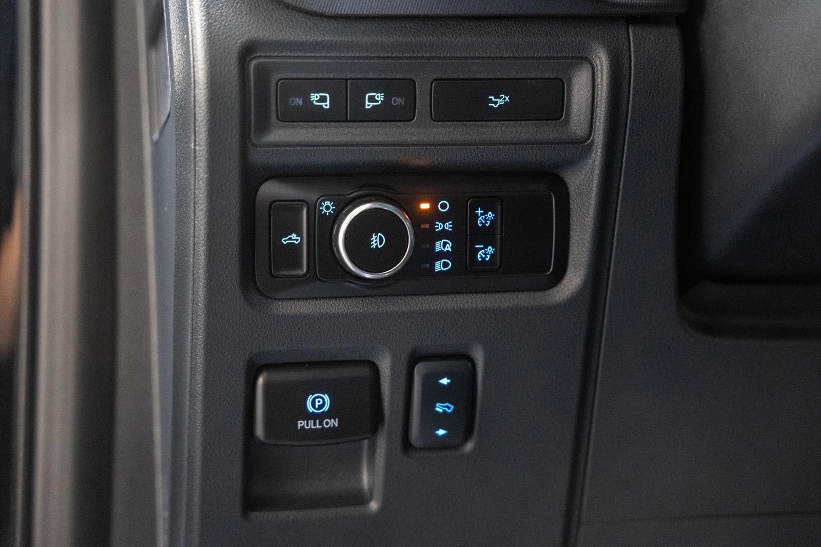 Certified 2024 Ford F150 Lariat AWD/4WD image 44