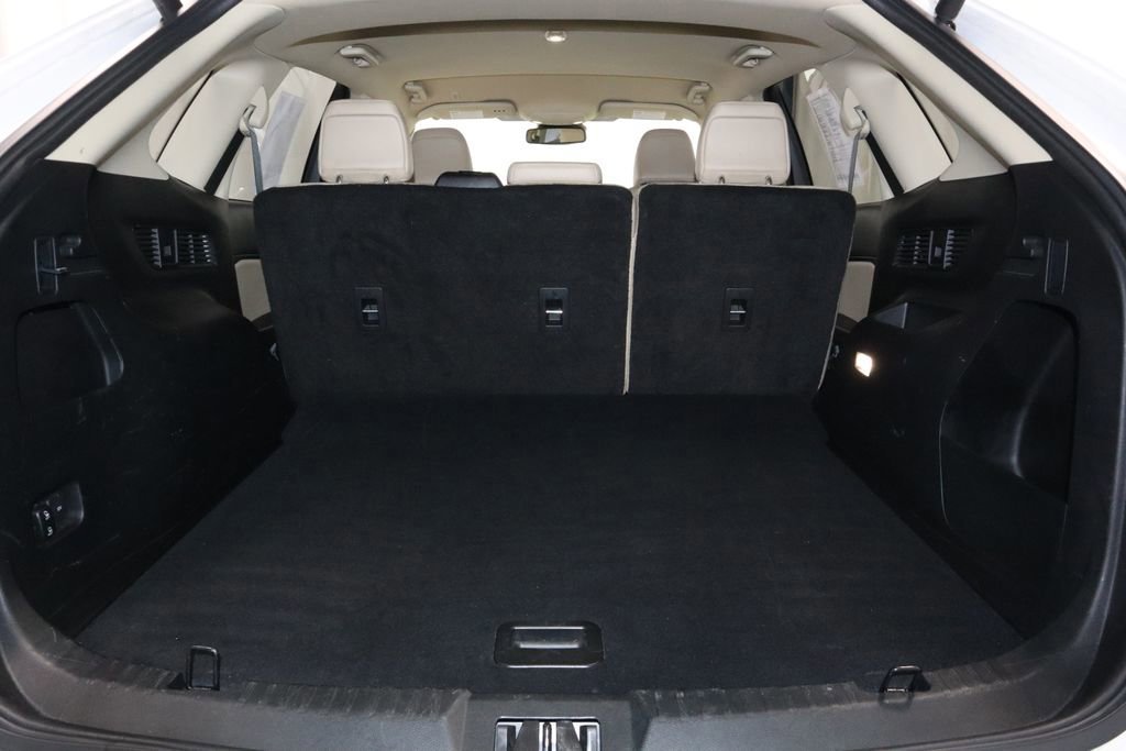 Certified 2023 Ford Edge SEL w/ Convenience Package image 18