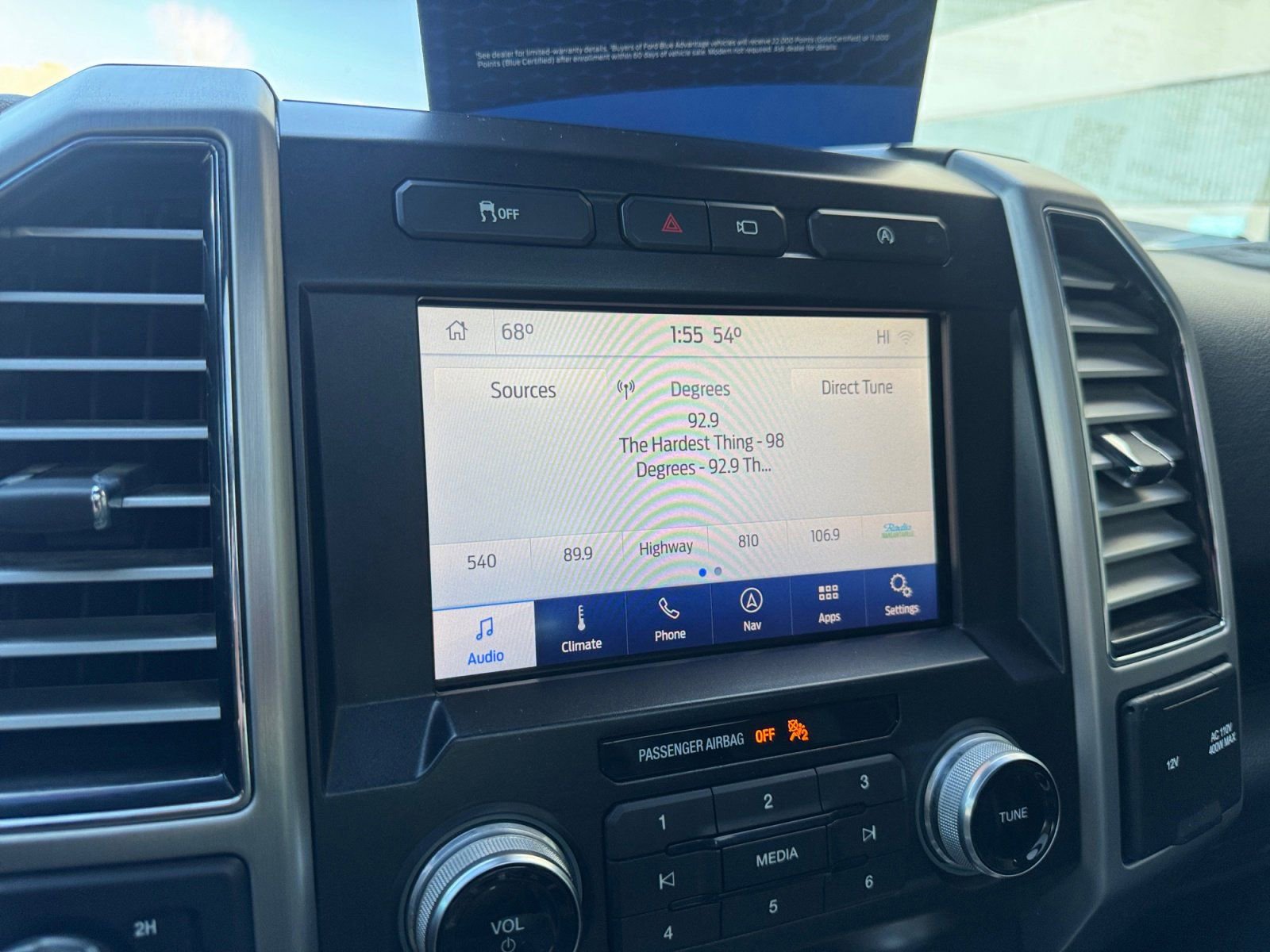 Certified 2020 Ford F150 Platinum w/ Equipment Group 701A Luxury image 27