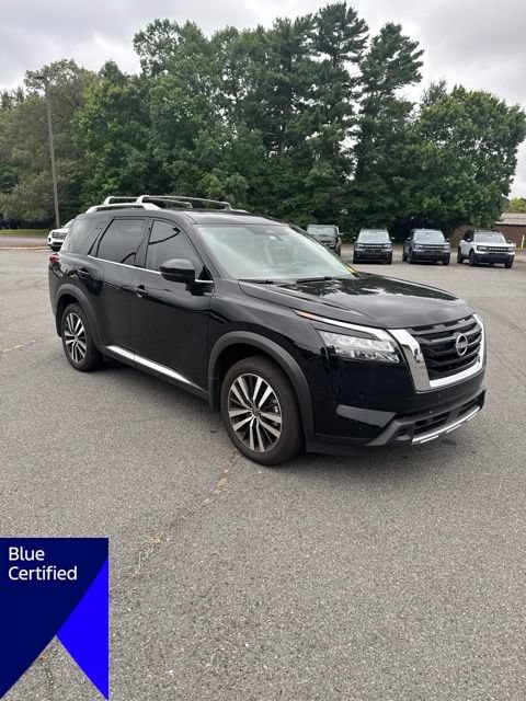 Used 2025 Nissan Pathfinder Platinum w/ Cargo Package FWD image 8