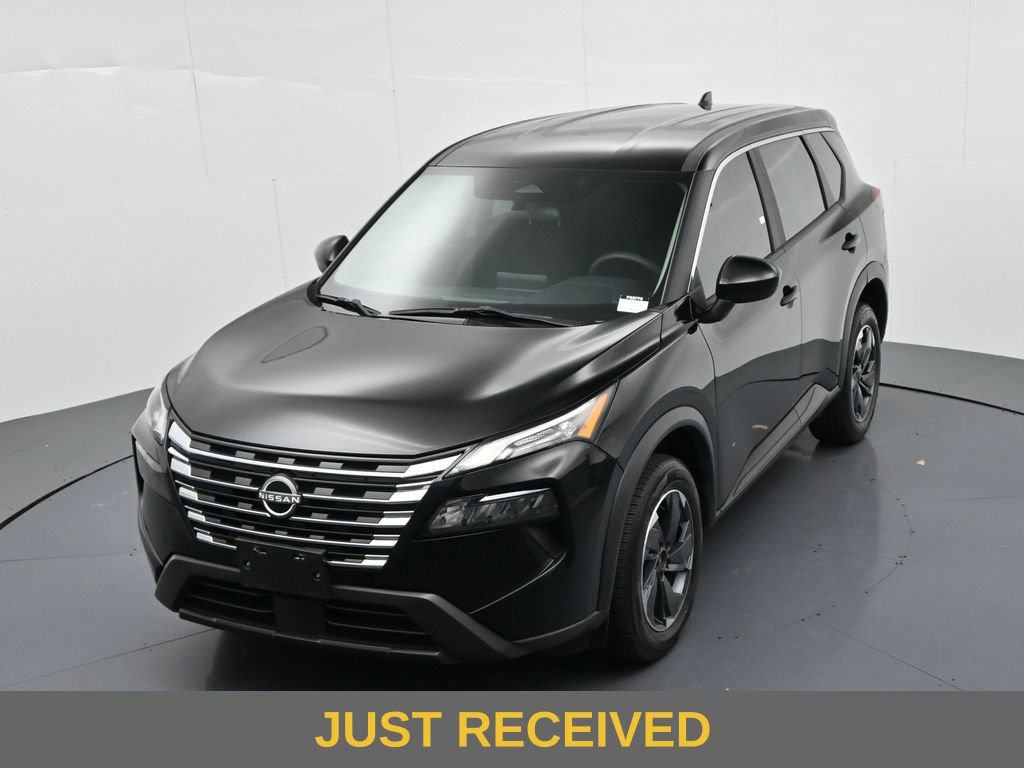 Used 2024 Nissan Rogue SV AWD/4WD image 16