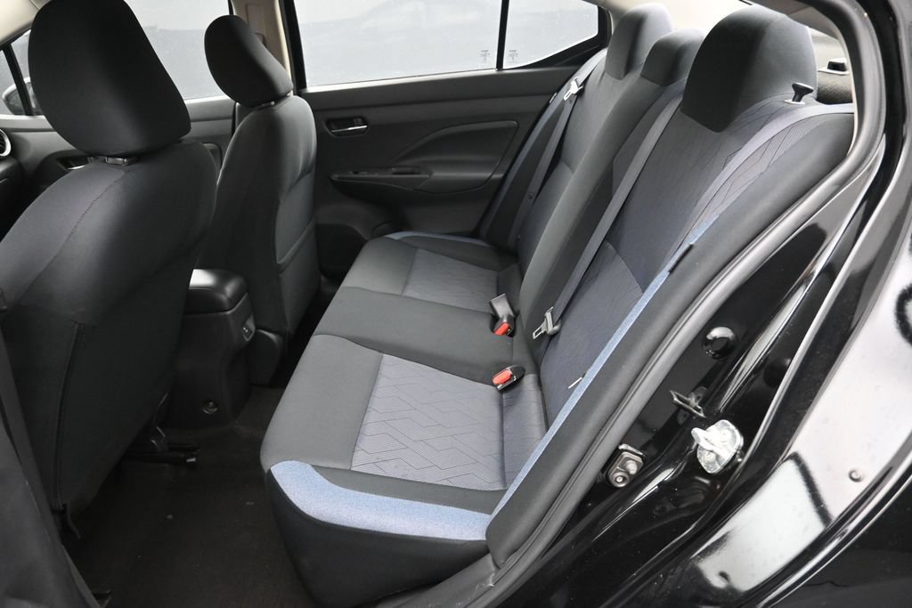 Used 2023 Nissan Versa SV FWD image 25