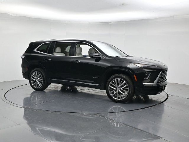 Used 2025 Buick Enclave Avenir w/ Trailering Package, 5000 lbs. FWD image 3