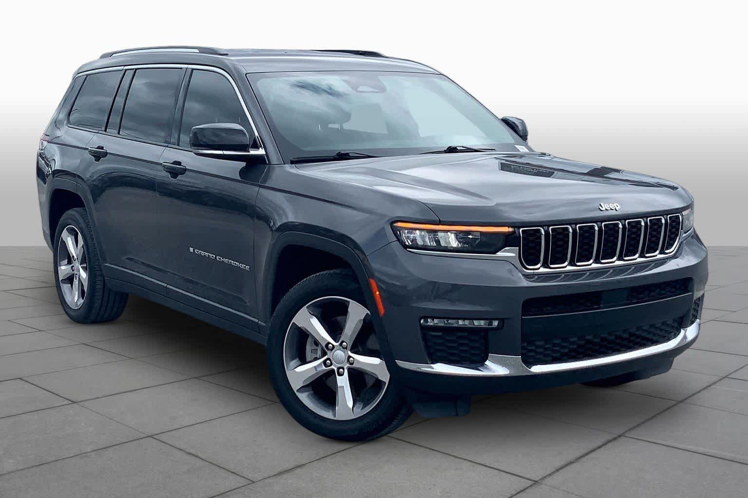 Used 2021 Jeep Grand Cherokee L Limited w/ Trailer Tow Group (B) RWD image 3