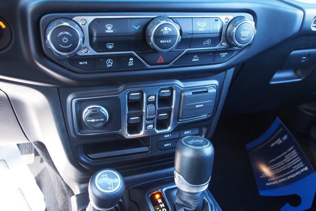 Used 2023 Jeep Wrangler Sport image 25