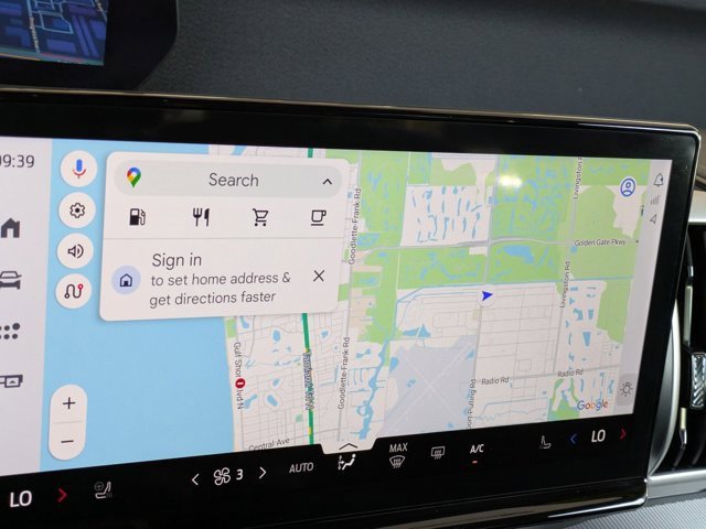 Certified 2025 Ford Expedition Max Active image 32