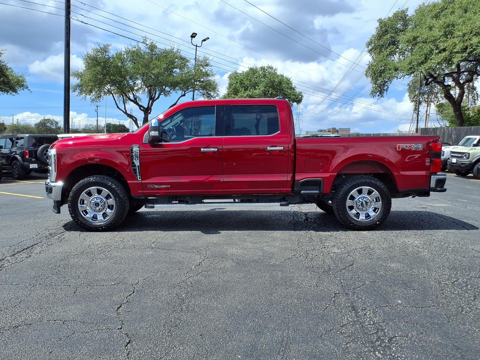Certified 2025 Ford F250 Lariat w/ Chrome Package AWD/4WD image 9