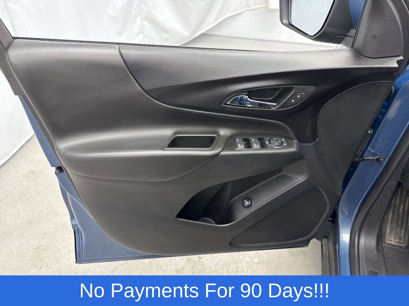 Used 2024 Chevrolet Equinox LT FWD image 13