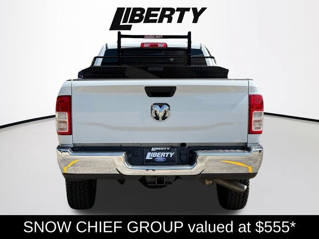 Used 2022 RAM 3500 Tradesman w/ Chrome Appearance Group AWD/4WD image 4