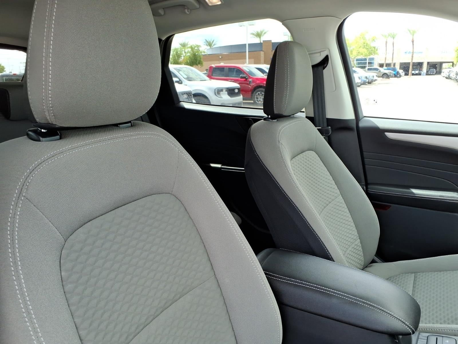 Certified 2022 Ford Escape SE FWD image 12