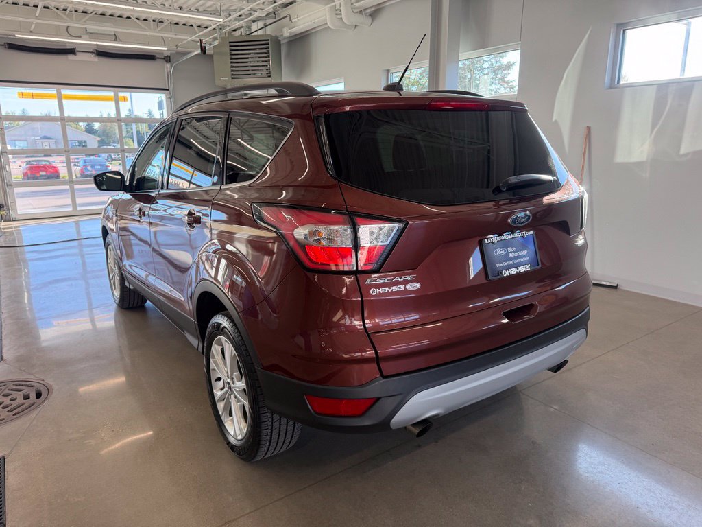 Certified 2018 Ford Escape SE AWD/4WD image 9