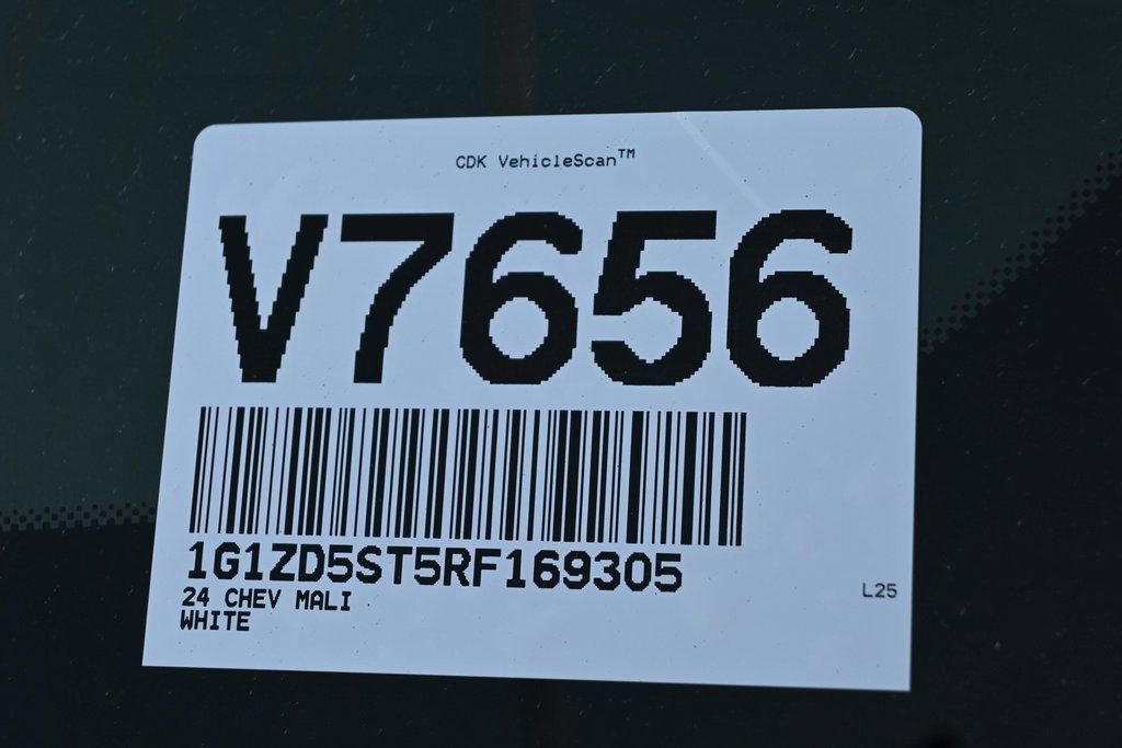 Used 2024 Chevrolet Malibu LT image 37