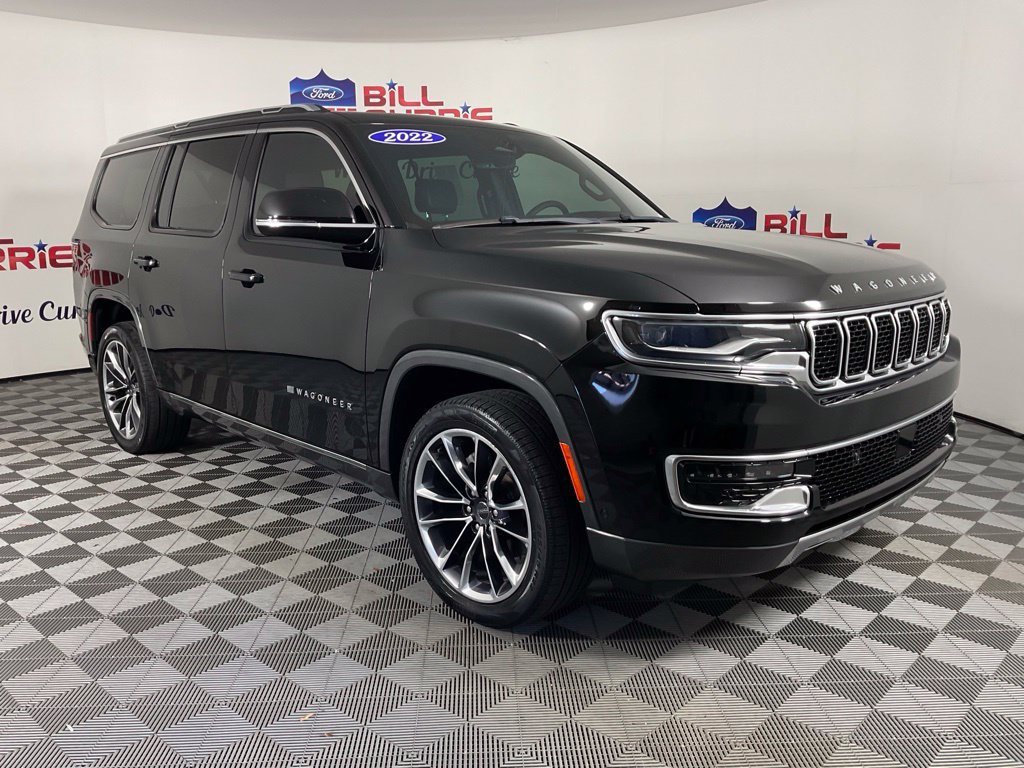 Used 2022 Jeep Wagoneer Series III w/ Premium Group I AWD/4WD image 1