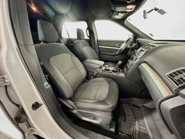 Certified 2019 Ford Explorer XLT AWD/4WD image 28