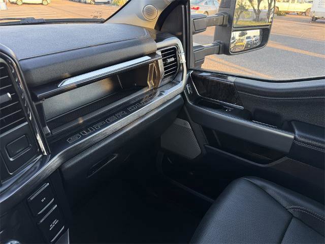 Certified 2024 Ford F250 Lariat w/ Lariat Ultimate Package image 28