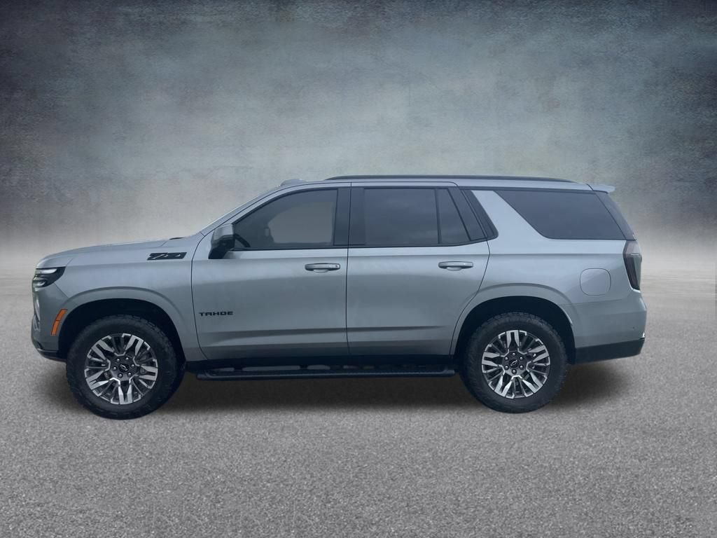 Used 2025 Chevrolet Tahoe Z71 w/ Comfort Package AWD/4WD image 2
