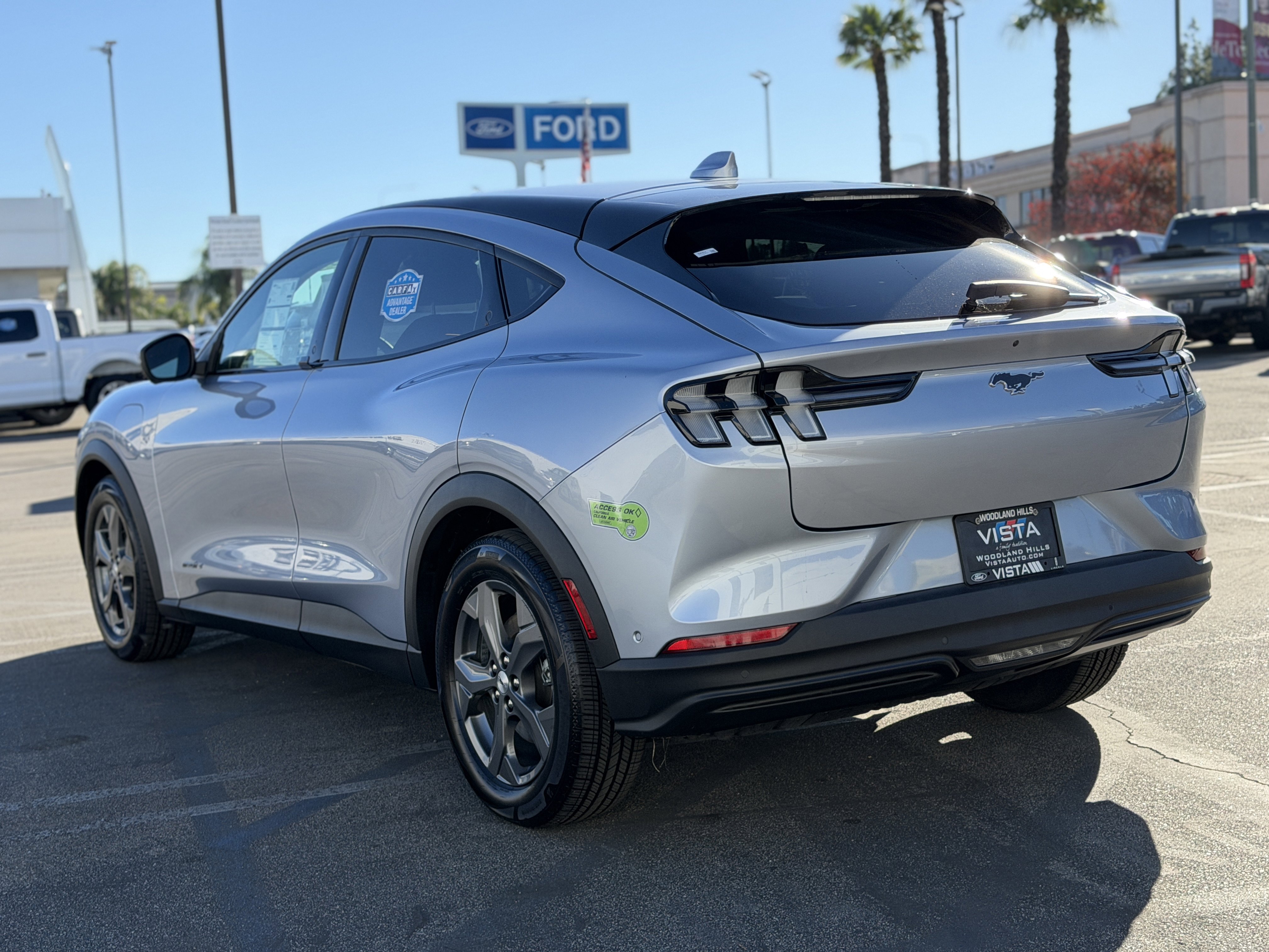 Certified 2022 Ford Mustang Mach-E Select w/ Comfort/Technology Package image 6