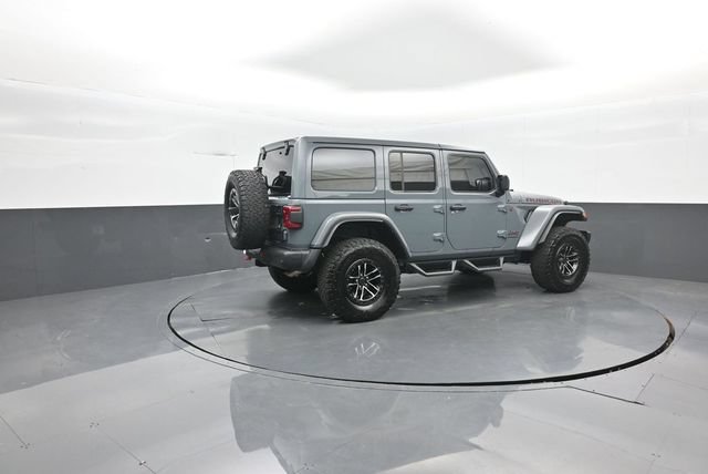 Used 2025 Jeep Wrangler Unlimited Rubicon AWD/4WD image 8