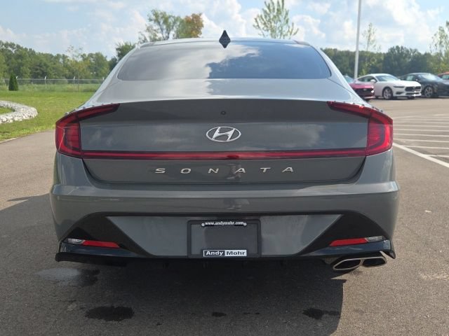 Used 2021 Hyundai Sonata SEL w/ Convenience Package FWD image 9